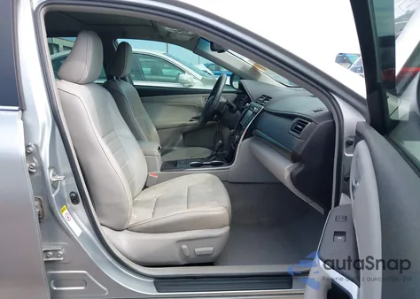 2017 Toyota Camry Xle z USA, uszkodzony, nr VIN 4T1BF1FK6HU812876